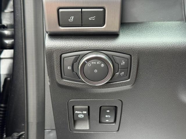 2020 Ford Expedition Max Vehicle Photo in COLUMBIA, MO 65203-3903
