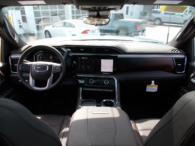 2025 GMC Sierra 2500 HD Vehicle Photo in LOWELL, MA 01852-4336