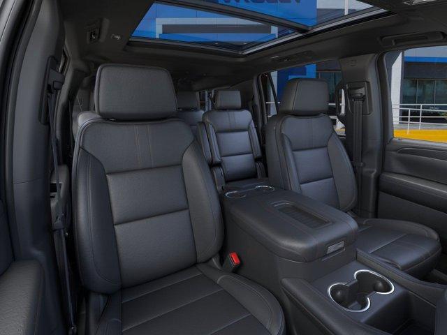 2024 Chevrolet Suburban Vehicle Photo in HOUSTON, TX 77083-5701