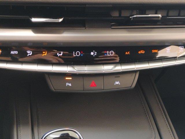 2025 Cadillac XT4 Vehicle Photo in PINEVILLE, NC 28134-8495