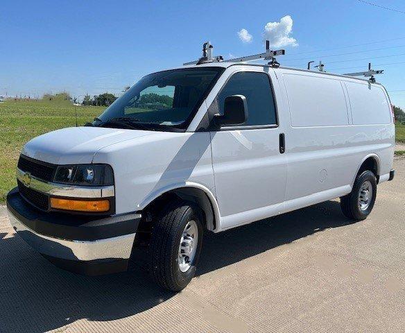 2024 Chevrolet Express Cargo 2500 Vehicle Photo in TOPEKA, KS 66609-0000