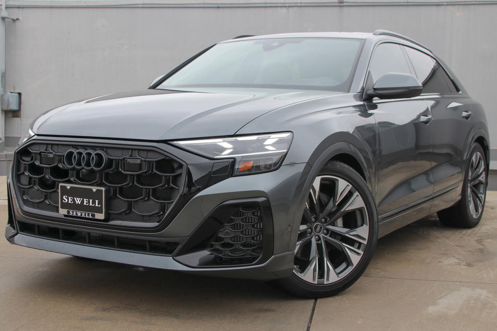 2024 Audi Q8 Vehicle Photo in SUGAR LAND, TX 77478