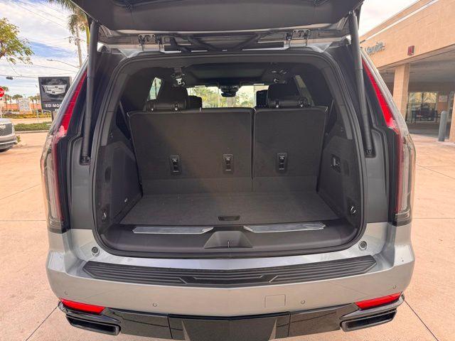 2024 Cadillac Escalade Vehicle Photo in DELRAY BEACH, FL 33483-3294