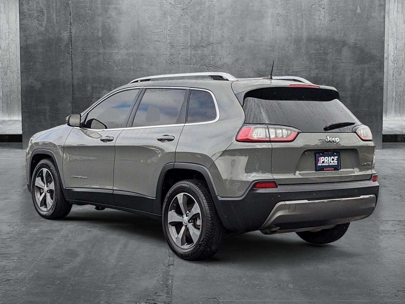 2019 Jeep Cherokee Vehicle Photo in Orlando, FL 32811