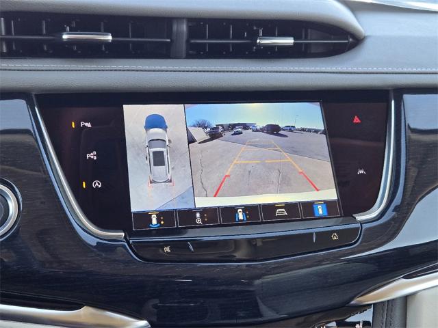 2025 Cadillac XT6 Vehicle Photo in Oklahoma City, OK 73114