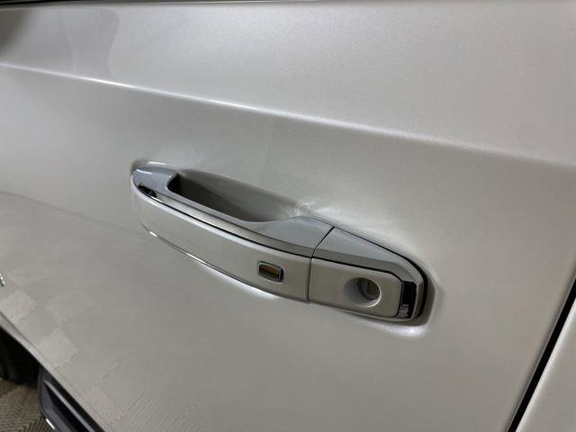 2025 Chevrolet Tahoe Vehicle Photo in PHOENIX, AZ 85014-3381