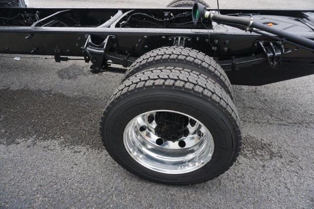 2024 Chevrolet Silverado Chassis Cab Vehicle Photo in FAIRMONT, WV 26554-2318
