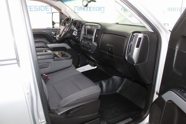 2017 Chevrolet Silverado 3500 HD Vehicle Photo in SAINT CLAIRSVILLE, OH 43950-8512