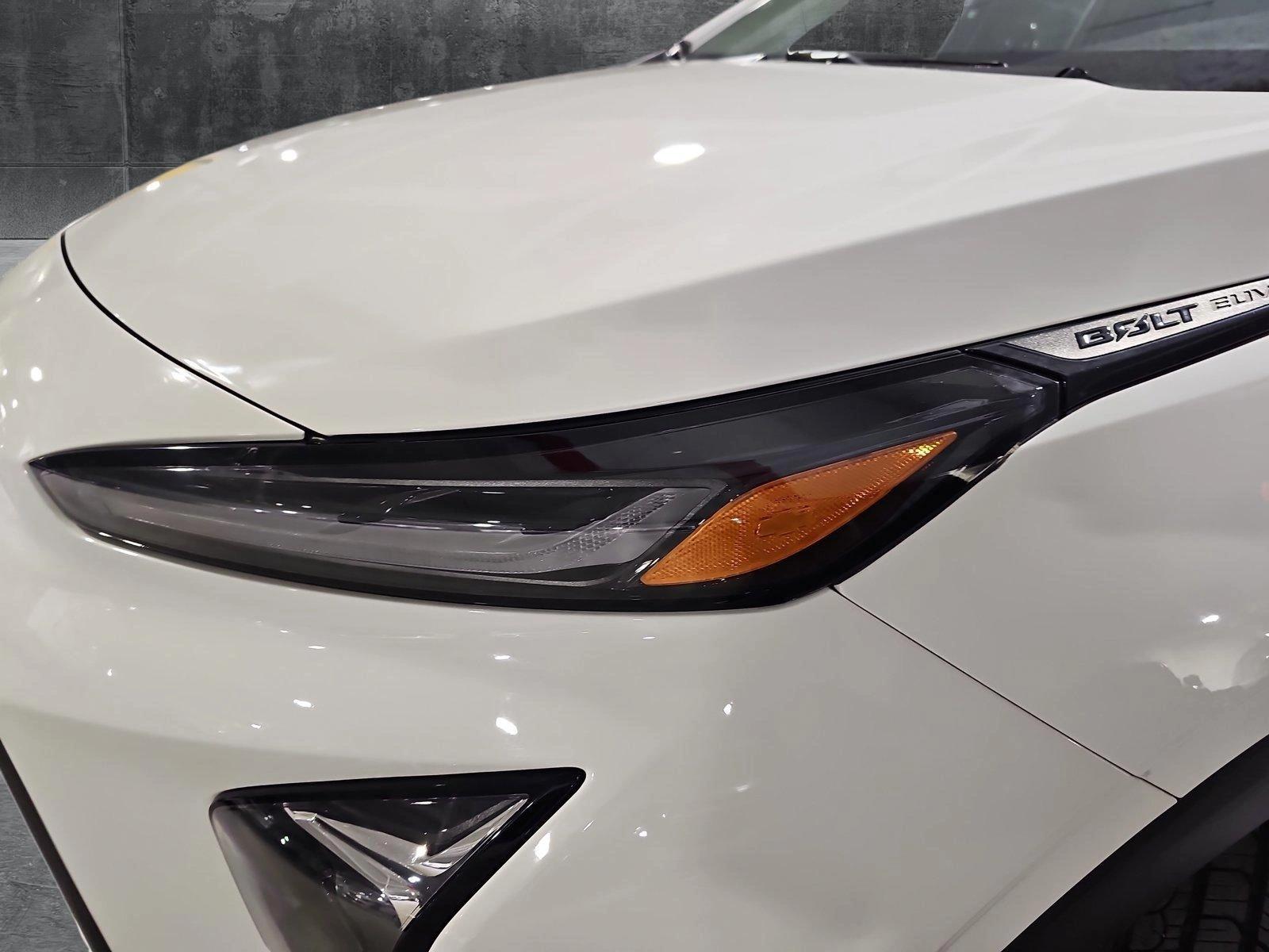2022 Chevrolet Bolt EUV Vehicle Photo in TIMONIUM, MD 21093-2300