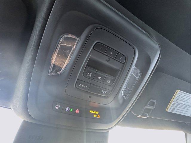 2025 Cadillac CT5 Vehicle Photo in LEOMINSTER, MA 01453-2952