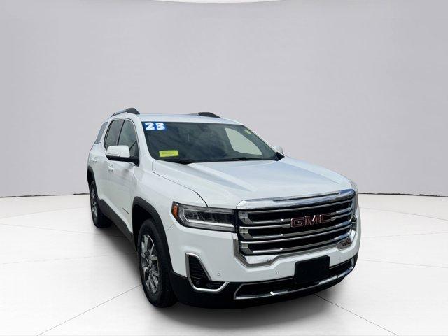 2023 GMC Acadia Vehicle Photo in LEOMINSTER, MA 01453-2952