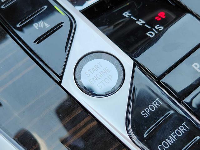 2024 BMW X7 xDrive40i Vehicle Photo in PLANO, TX 75024