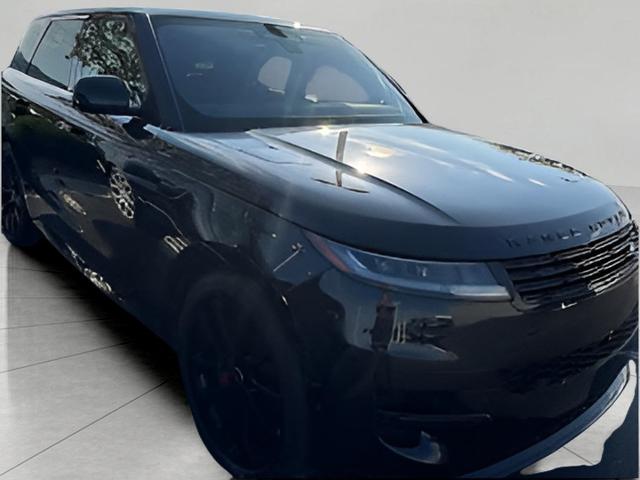 2023 Range Rover Sport Vehicle Photo in Appleton, WI 54913