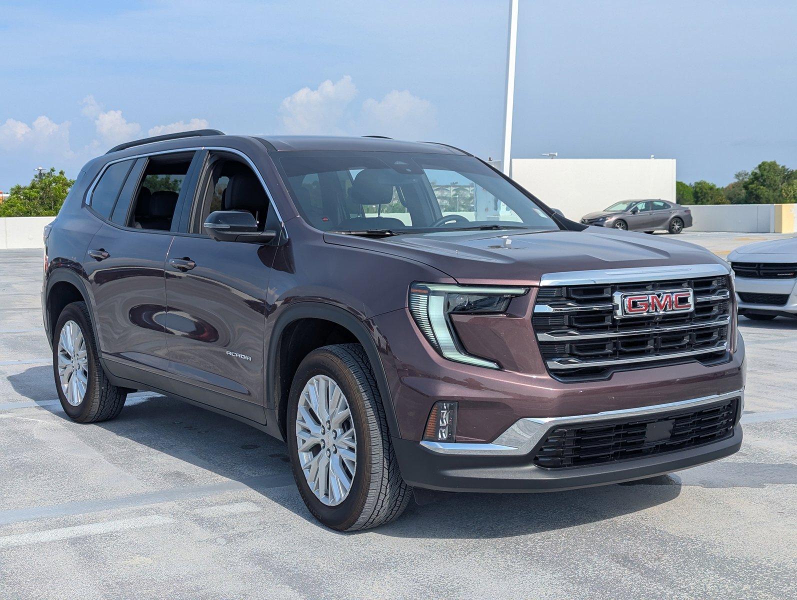 2024 GMC Acadia Vehicle Photo in Ft. Myers, FL 33907