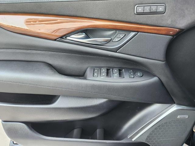2019 Cadillac Escalade Vehicle Photo in Grapevine, TX 76051
