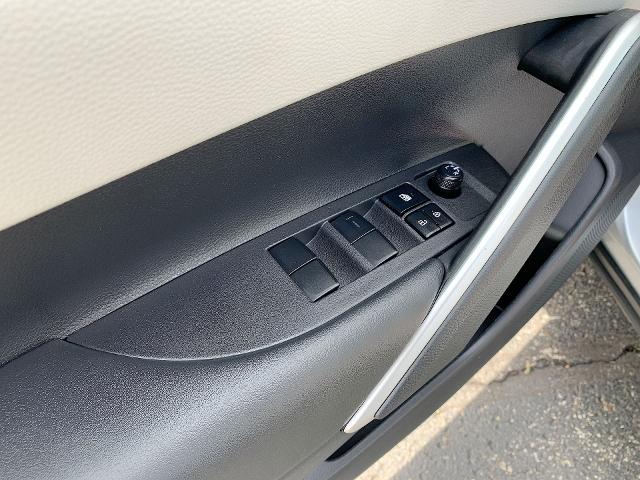 2024 Toyota Corolla Cross Vehicle Photo in MOON TOWNSHIP, PA 15108-2571