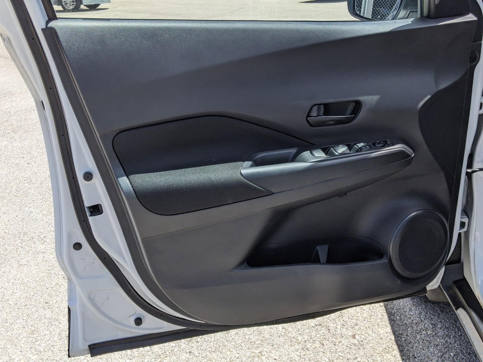 2022 Nissan Kicks Vehicle Photo in Seguin, TX 78155