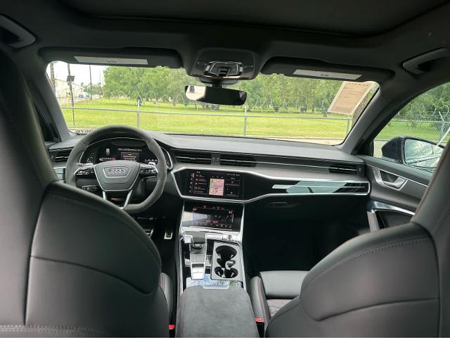 2025 Audi RS 6 Avant Vehicle Photo in HOUSTON, TX 77090