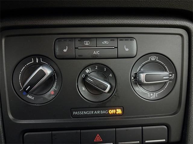 2016 Volkswagen Beetle Coupe Vehicle Photo in Puyallup, WA 98371