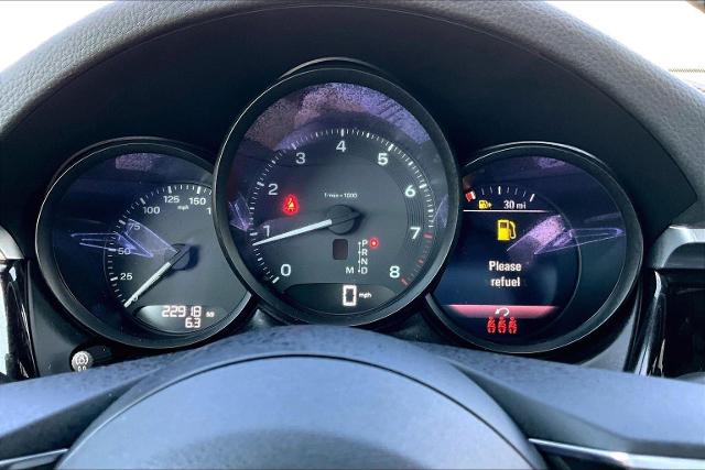 2022 Porsche Macan Vehicle Photo in Tulsa, OK 74145