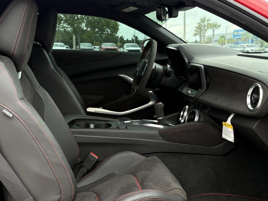 2021 Chevrolet Camaro Vehicle Photo in POOLER, GA 31322-3252