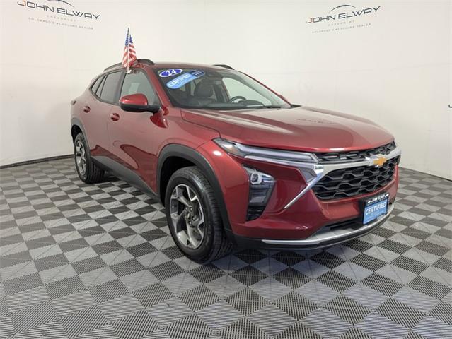 2024 Chevrolet Trax Vehicle Photo in ENGLEWOOD, CO 80113-6708