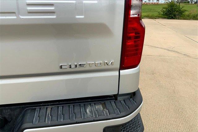 2022 Chevrolet Silverado 1500 Vehicle Photo in TOPEKA, KS 66609-0000