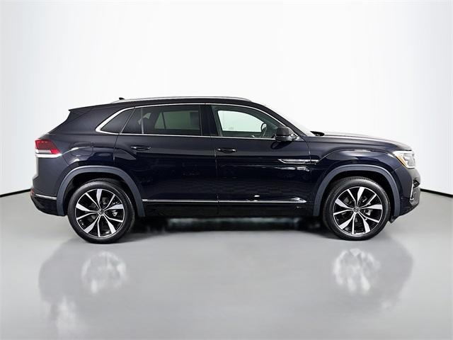 2024 Volkswagen Atlas Cross Sport Vehicle Photo in Puyallup, WA 98371