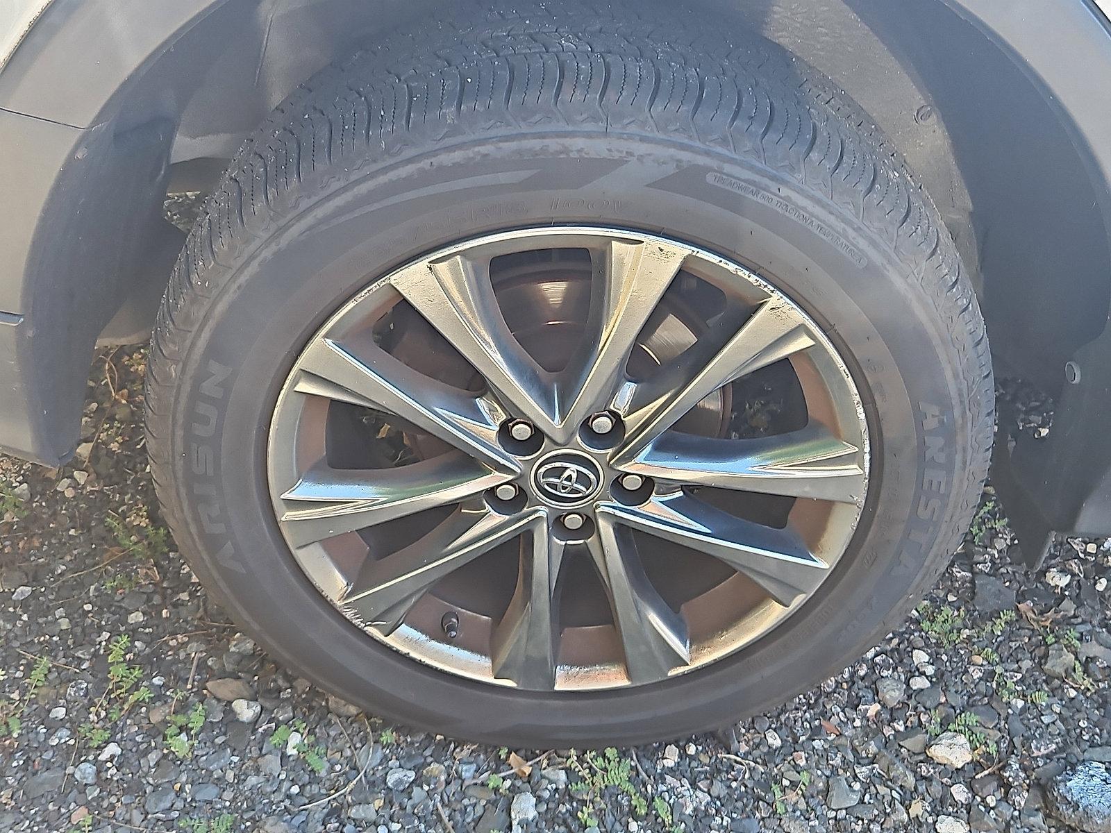 2018 Toyota RAV4 Vehicle Photo in Trevose, PA 19053