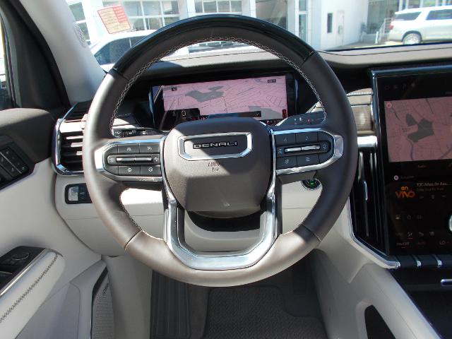 2026 GMC Acadia Vehicle Photo in LOWELL, MA 01852-4336