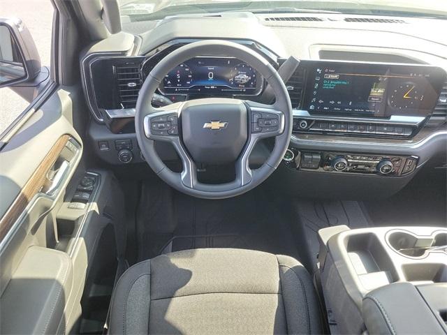 2024 Chevrolet Silverado 1500 Vehicle Photo in LEWES, DE 19958-4935