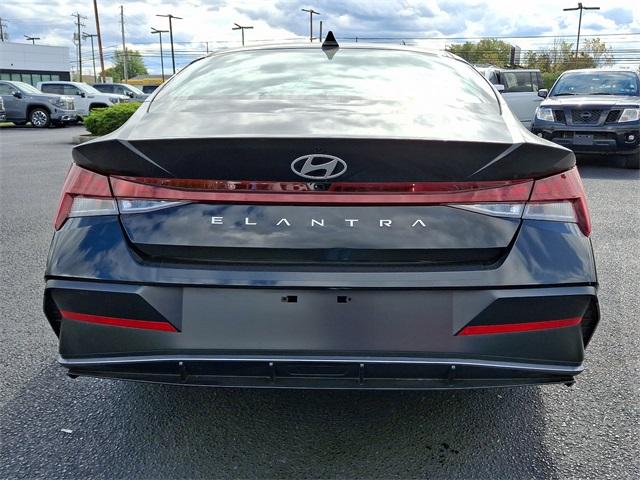 2024 Hyundai ELANTRA Vehicle Photo in New Bloomfield, PA 17068