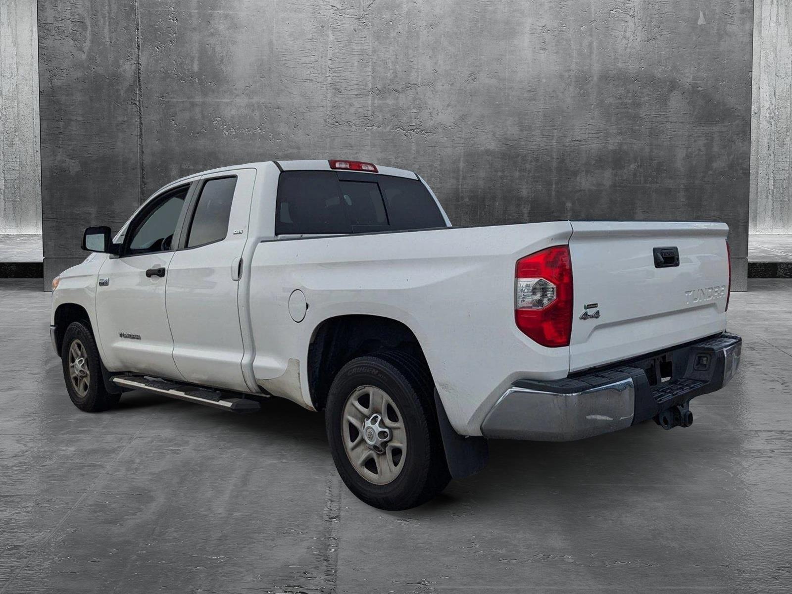 2014 Toyota Tundra 4WD Truck Vehicle Photo in Winter Park, FL 32792