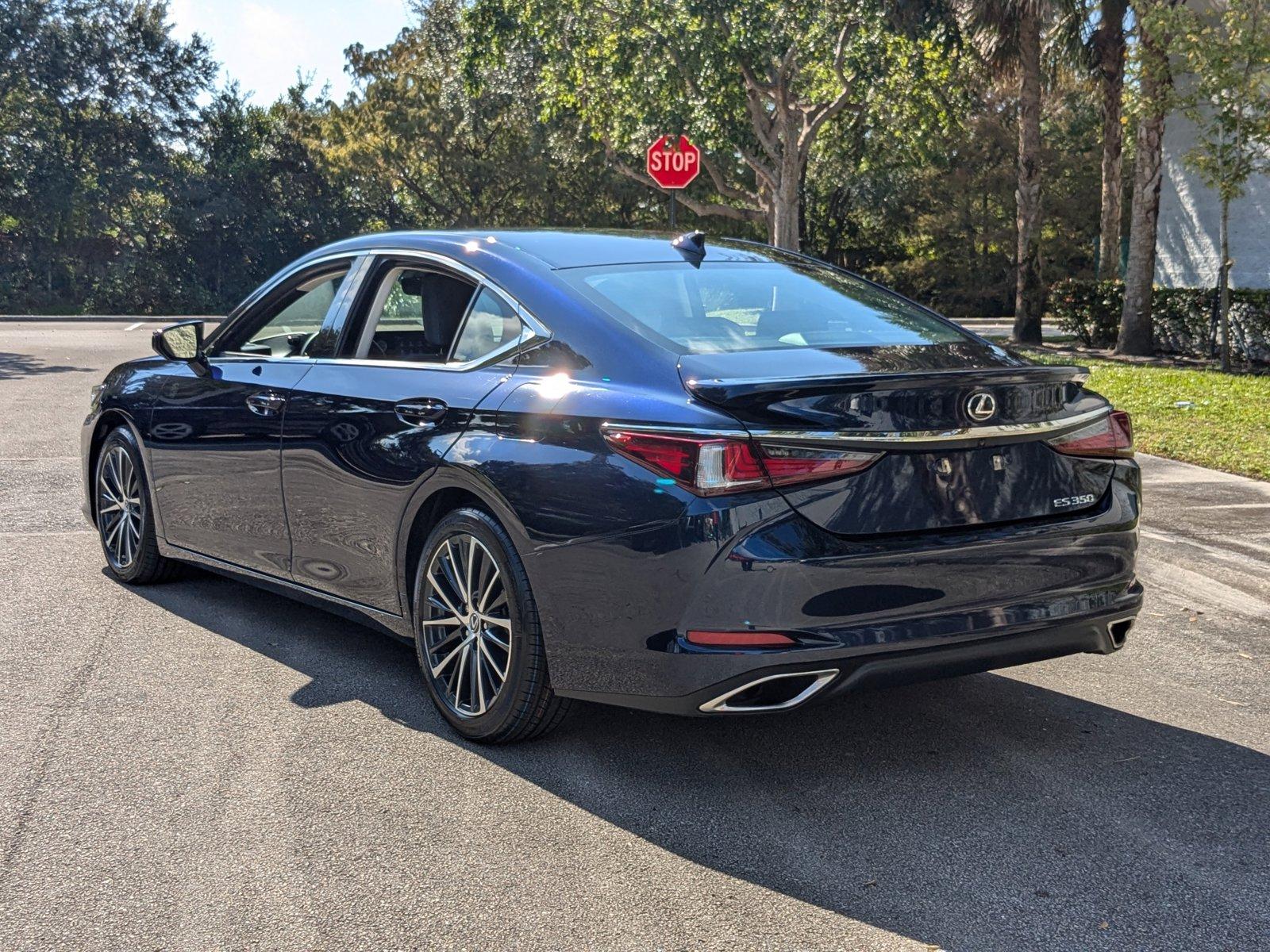 2022 Lexus ES 350 Vehicle Photo in West Palm Beach, FL 33417