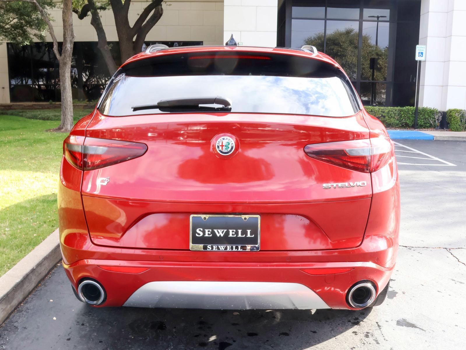 2018 Alfa Romeo Stelvio Vehicle Photo in DALLAS, TX 75209-3095