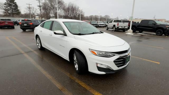 Used 2019 Chevrolet Malibu Premier with VIN 1G1ZE5SX2KF211855 for sale in Saint Cloud, Minnesota