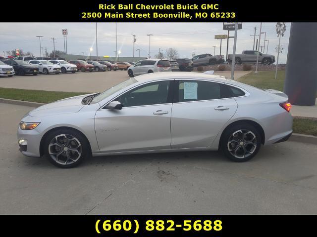 Used 2022 Chevrolet Malibu 1LT with VIN 1G1ZD5ST8NF162357 for sale in Boonville, MO