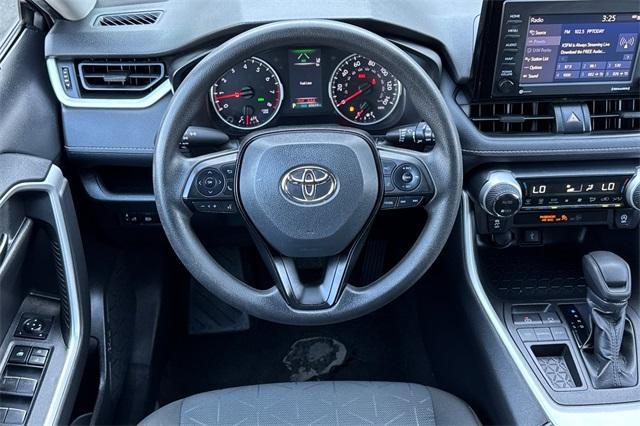 2022 Toyota RAV4 Vehicle Photo in ELK GROVE, CA 95757-8703