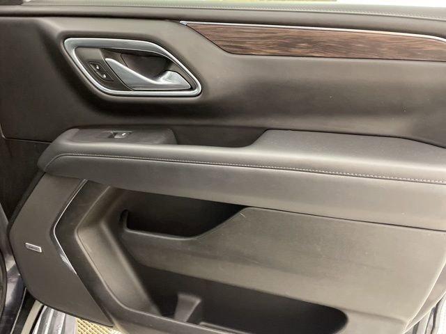 2023 Chevrolet Suburban Vehicle Photo in PHOENIX, AZ 85014-3381
