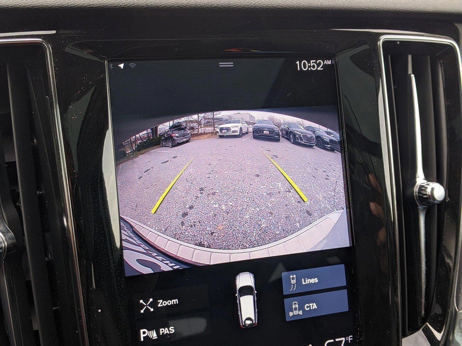 2020 Volvo V60 Cross Country Vehicle Photo in Cockeysville, MD 21030