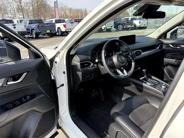 2023 Mazda CX-5 Vehicle Photo in CHICOPEE, MA 01020-5001