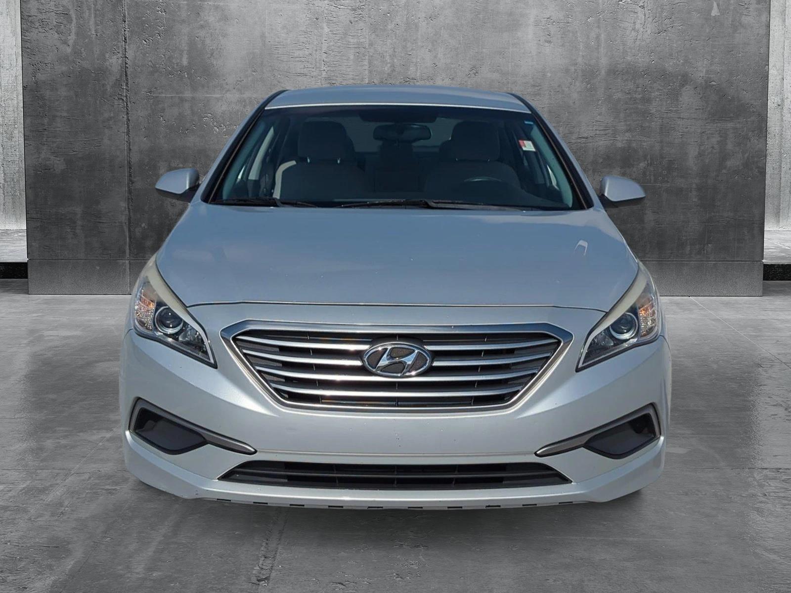 2016 Hyundai SONATA Vehicle Photo in Ft. Myers, FL 33907