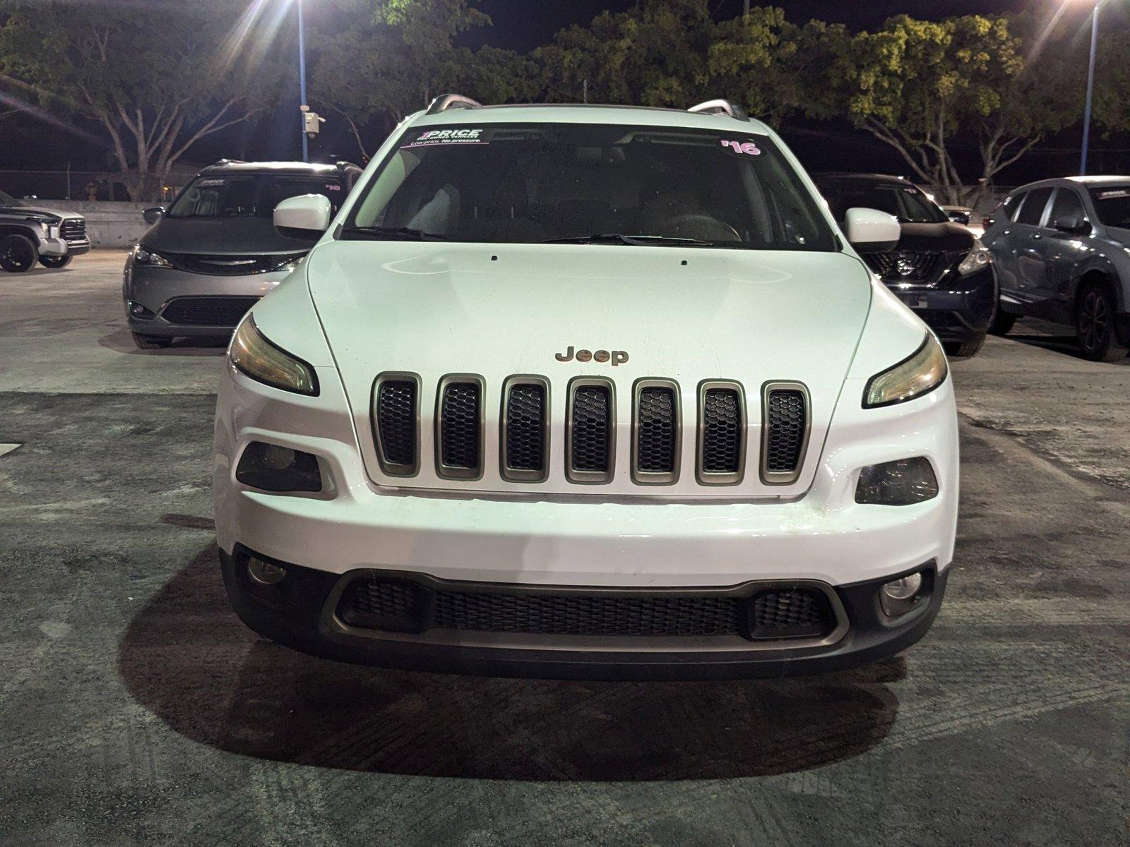 2016 Jeep Cherokee Vehicle Photo in MIAMI, FL 33134-2699