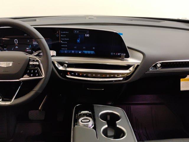 2025 Cadillac LYRIQ Vehicle Photo in PINEVILLE, NC 28134-8495