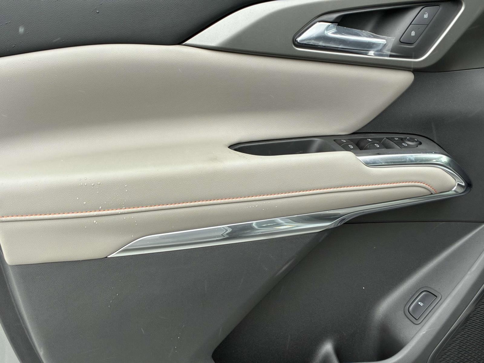 2025 Chevrolet Traverse Vehicle Photo in LOS ANGELES, CA 90007-3794