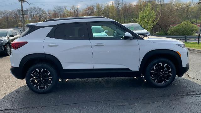 2022 Chevrolet Trailblazer Vehicle Photo in MOON TOWNSHIP, PA 15108-2571
