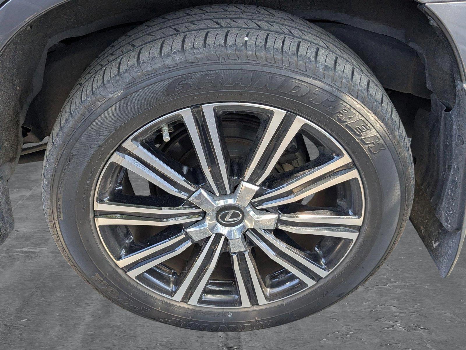 2020 Lexus LX 570 Vehicle Photo in Tampa, FL 33614