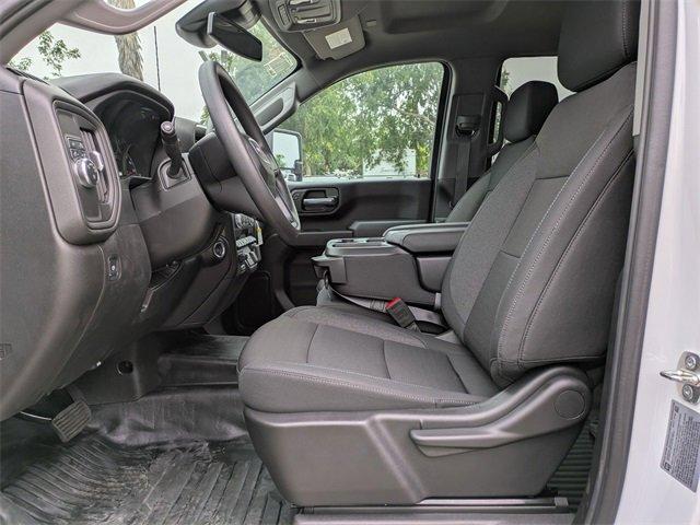 2024 GMC Sierra 2500 HD Vehicle Photo in PASADENA, CA 91107-3803