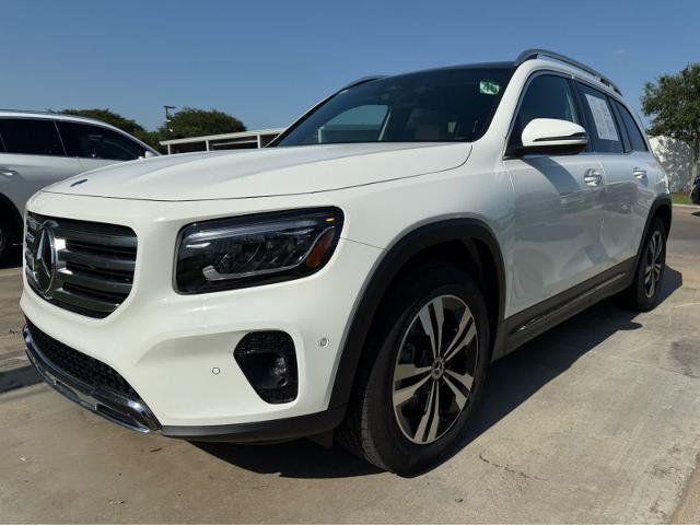 2025 Mercedes-Benz GLB Vehicle Photo in HOUSTON, TX 77079