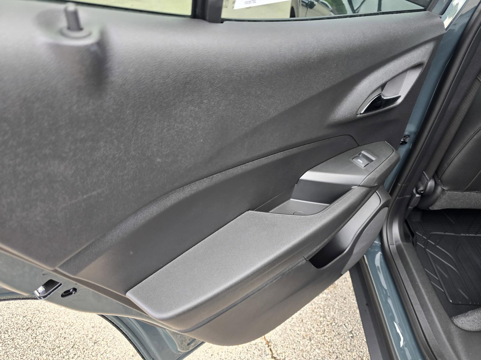 2025 Chevrolet Trax Vehicle Photo in Rolla, MO 65401